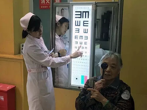 【盲人日】防盲治盲的路上，我們從未停歇！