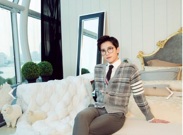 張藝興鹿晗吳亦凡，這樣的他們你一定沒看過！