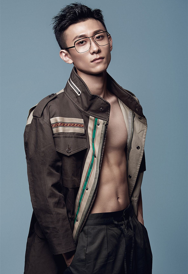 送你7款戴眼鏡但帥爆的“禁欲系”小鮮肉！