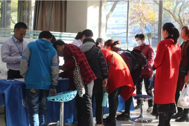 “高清視覺，睛彩蛻變”2018秋季摘鏡沙龍活動(dòng)火爆舉行